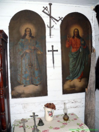 ikony z sosnowickiej cerkwi, obecnie w muzeum Poleskiego PN